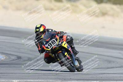 media/Dec-07-2025-CVMA (Sun) [[3e7d2de5dc]]/Race 9-Formula UL Shootout/